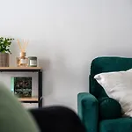 Apartment La Bretonnerie - Parking Privatif, 2 Chambres, Calme