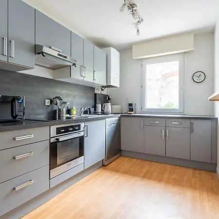 Appartement La Bretonnerie - Parking Privatif, 2 Chambres, Calme