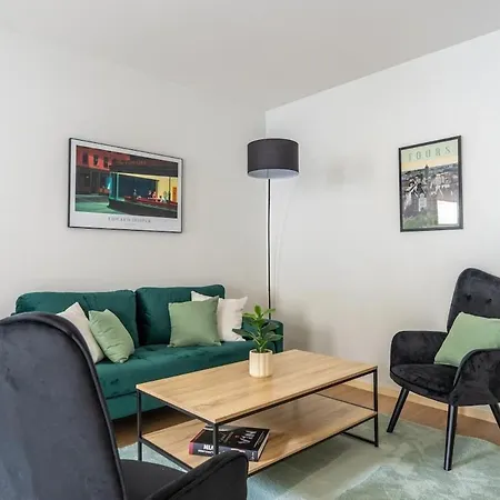 Apartman La Bretonnerie - Parking Privatif, 2 Chambres, Calme Tours