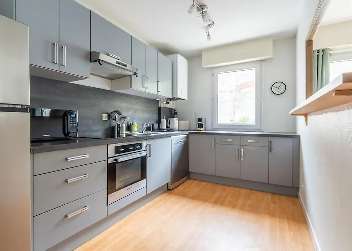 Appartement La Bretonnerie - Parking Privatif, 2 Chambres, Calme