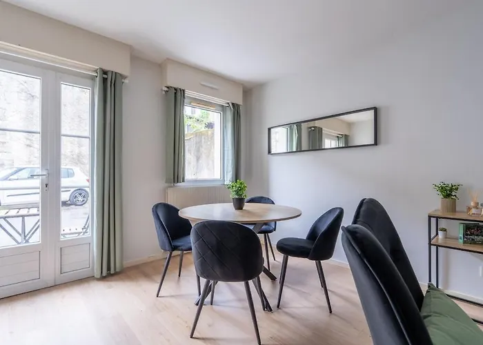 Appartement La Bretonnerie - Parking Privatif, 2 Chambres, Calme *