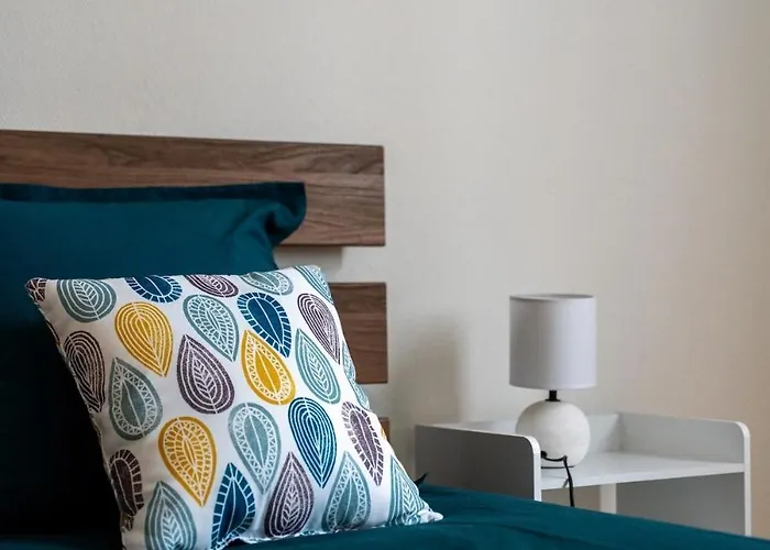 Apartment La Bretonnerie Private Parking, 2 Bedrooms, 4 People