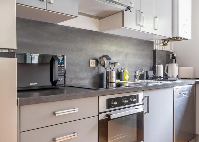 Apartment La Bretonnerie - Parking Privatif, 2 Chambres, Calme Tours